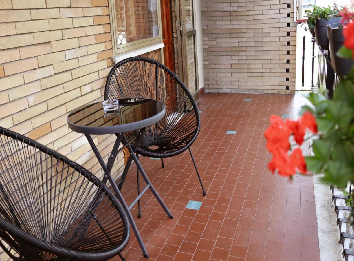 Vista Reale Apartment Caserta Exterior foto